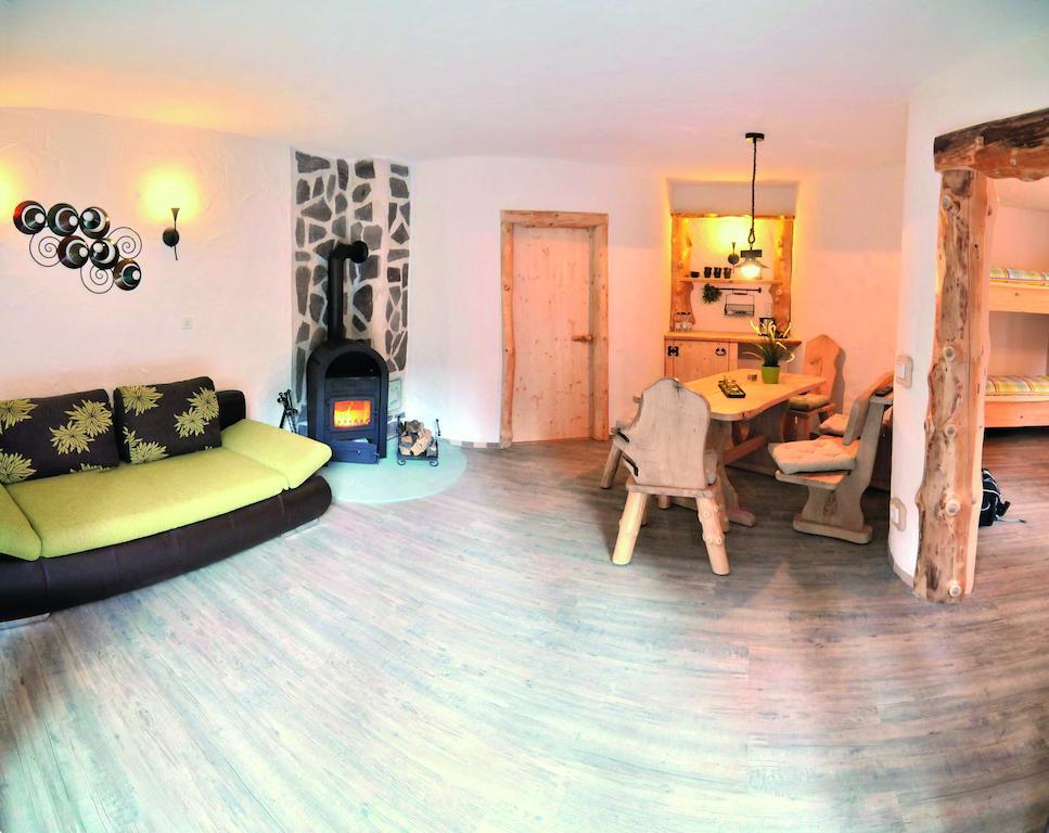 Feriendorf Auenland Eisfeld Cameră foto